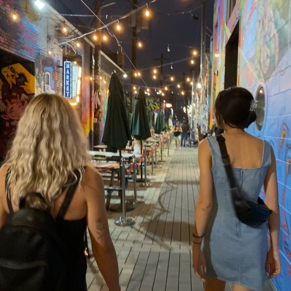 Meet your Posher, Tasha - Picture 3 of 8